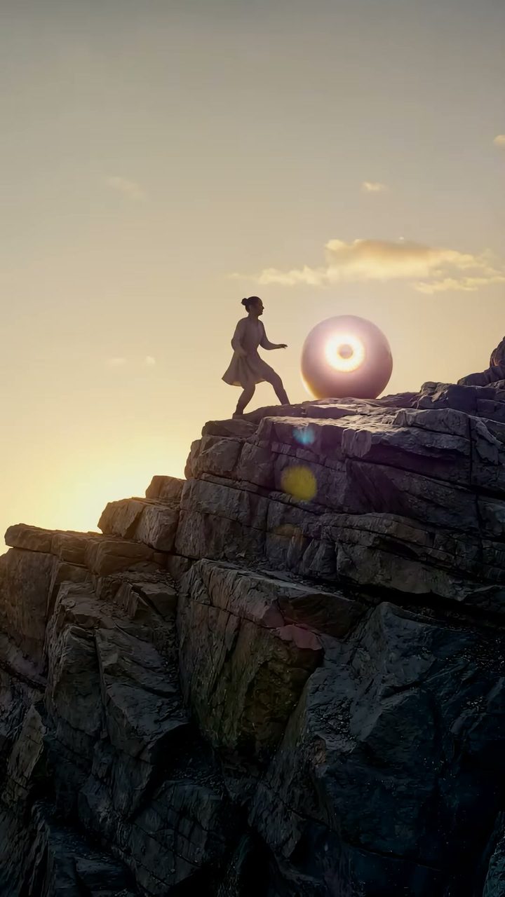 The porcelain Sisyphus, frame 12 of 12